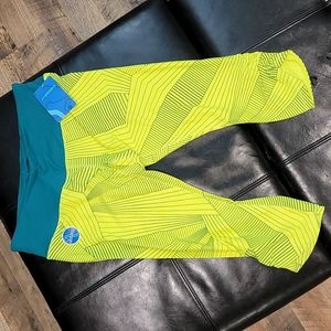 NWT Brooks athletic leggings